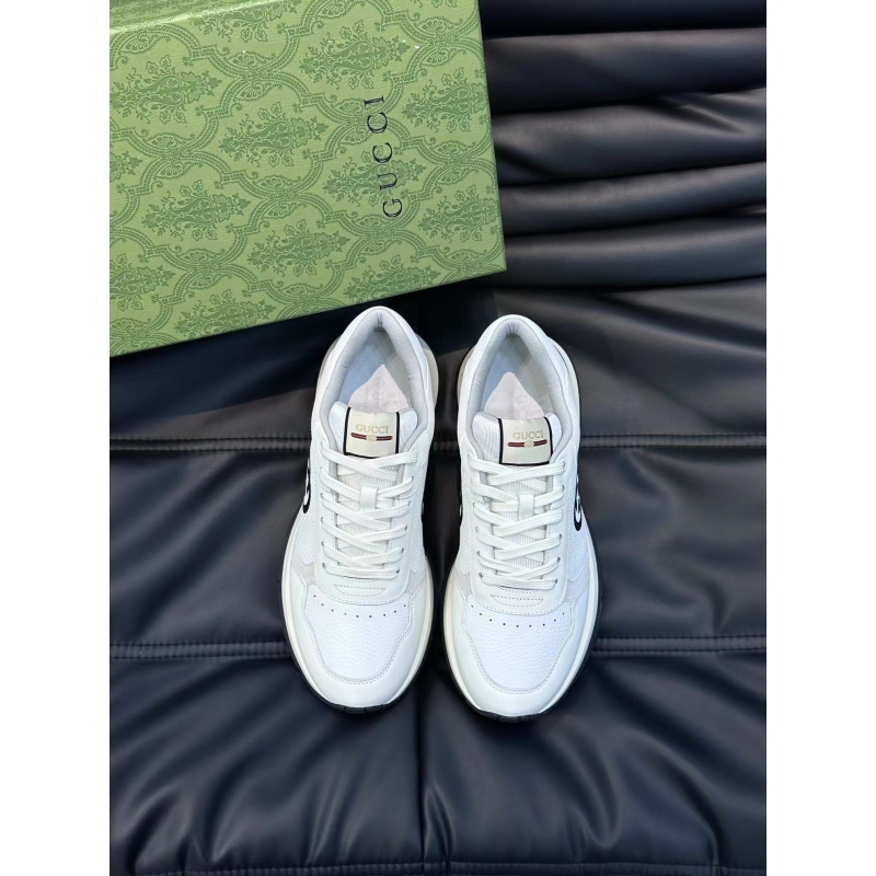 G*u*i casual shoes
